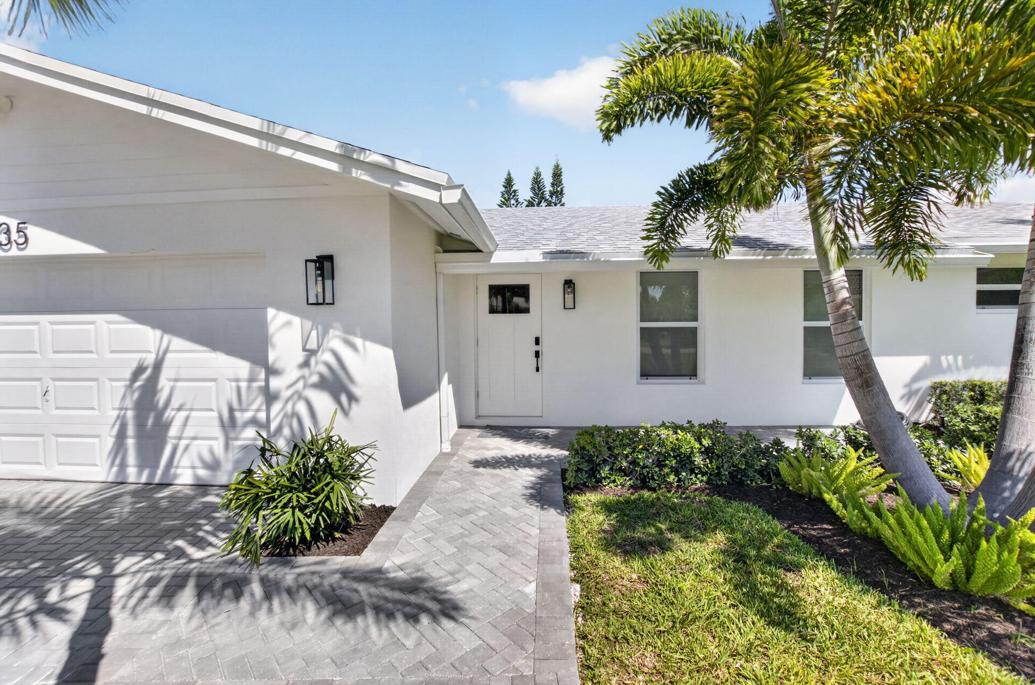 135 SE 28th Court