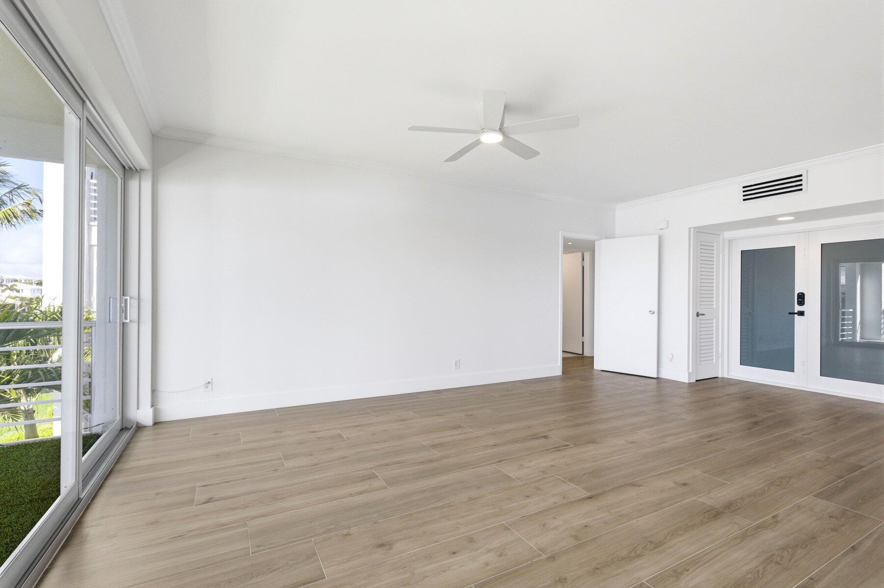 ROGERS HOUSE CONDO - Residential