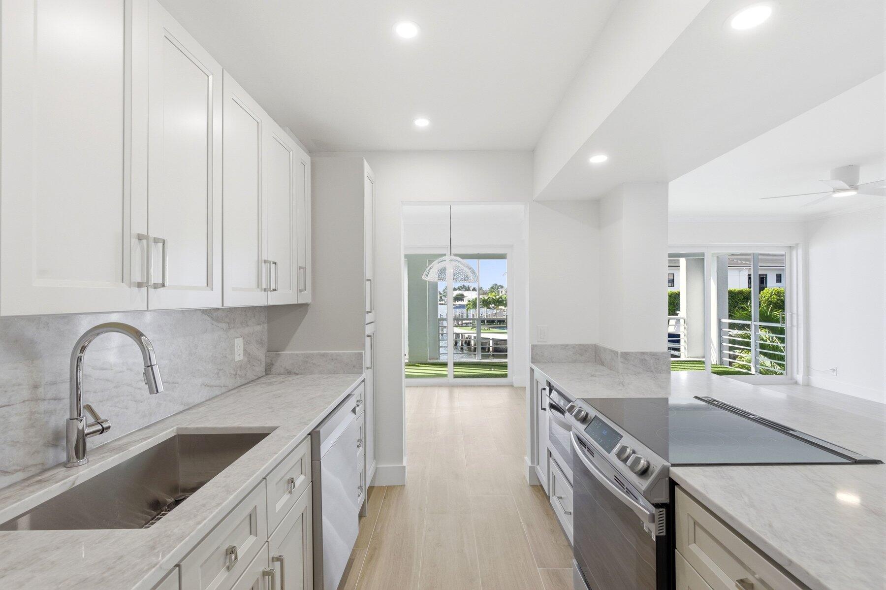 ROGERS HOUSE CONDO - Residential