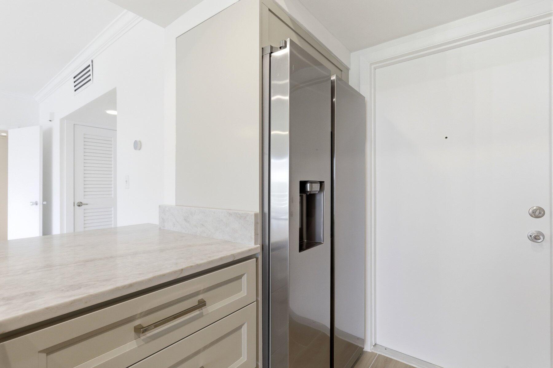 ROGERS HOUSE CONDO - Residential