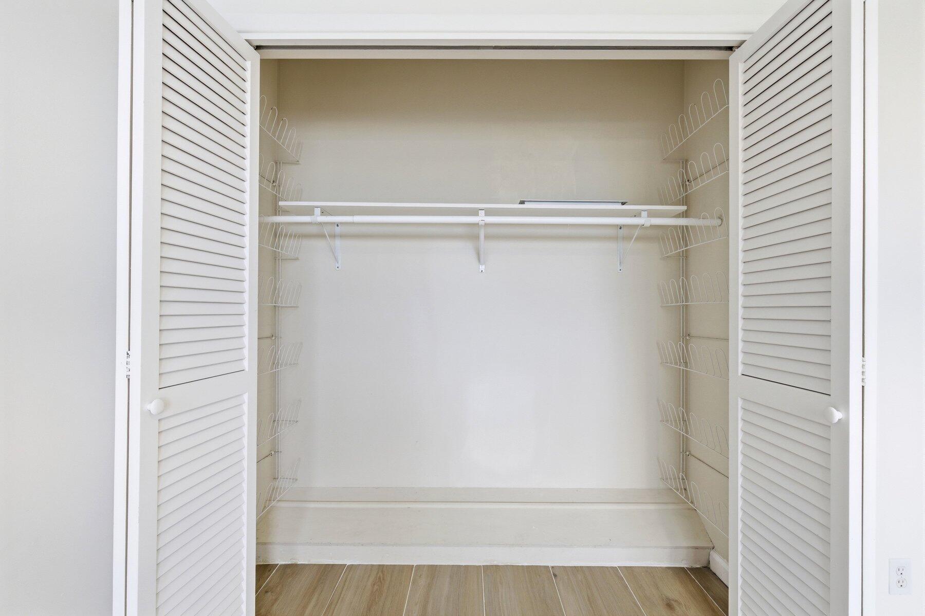 ROGERS HOUSE CONDO - Residential