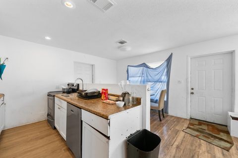 Tiny photo for 242 SW 3RD Street, Deerfield Beach, FL 33441 (MLS # B26053879)