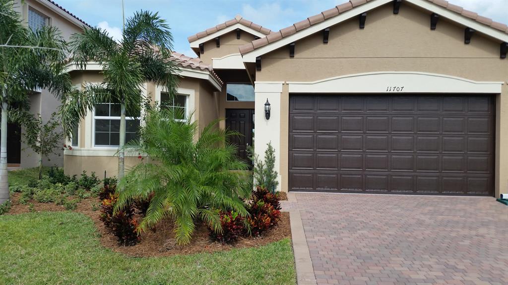Gorgeous 4 bedroom ranch, freshly painted, tile and laminate flooring, no carpets. Open kitchen with wood cabinets, stainless steel appliances and breakfast bar. Lovely gated community with a beautiful club house, large community pool, indoor gym, basketball and tennis courts, water park with spray station, playground. Canyon trails has top rated elementary and now newly built middle school within the close walk or bike ride
