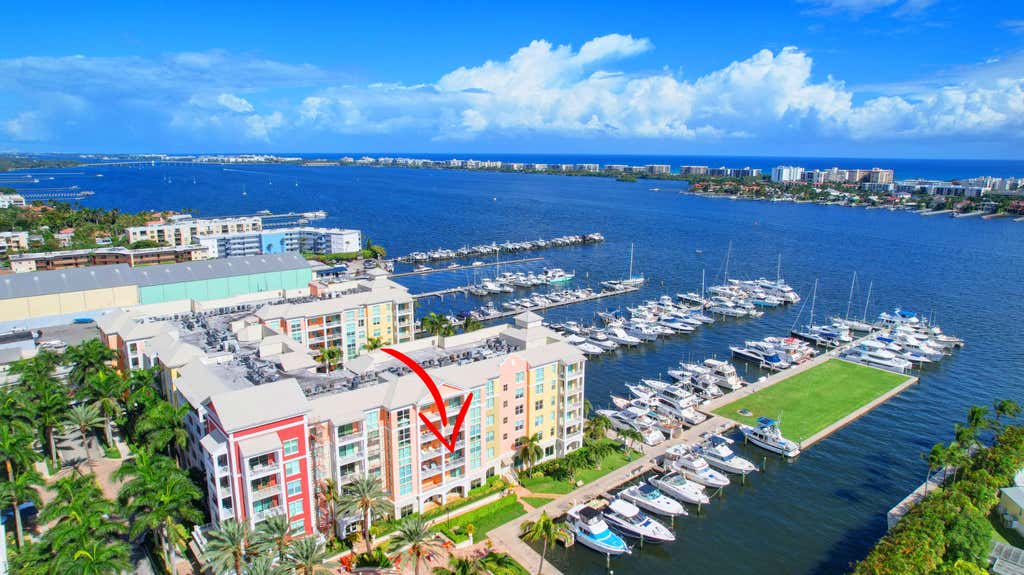 Photo of 806 E Windward Way #323, Lantana, FL 33462 (MLS # R11149059)