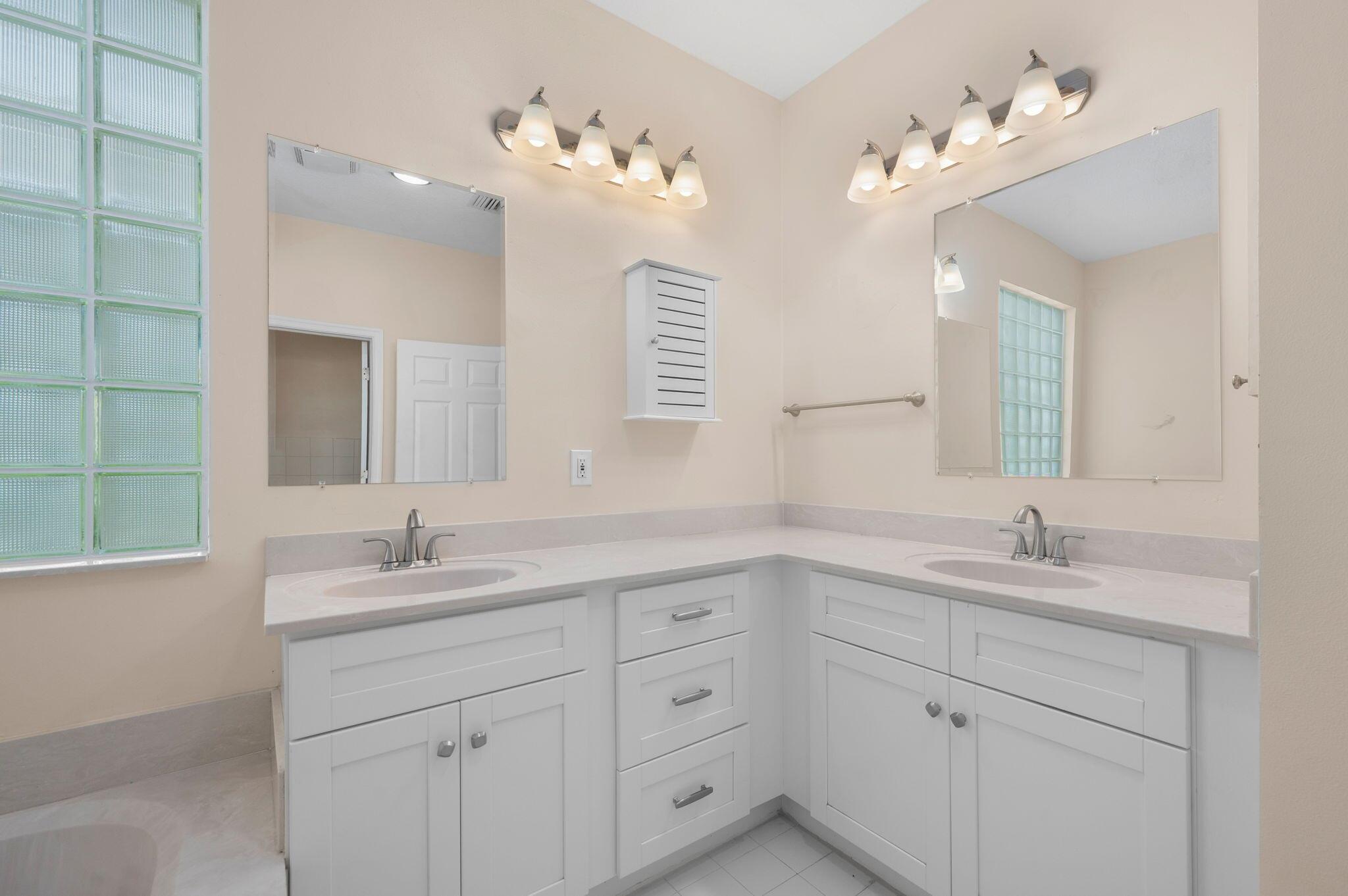 SUMMERFIELD - Residential Lease