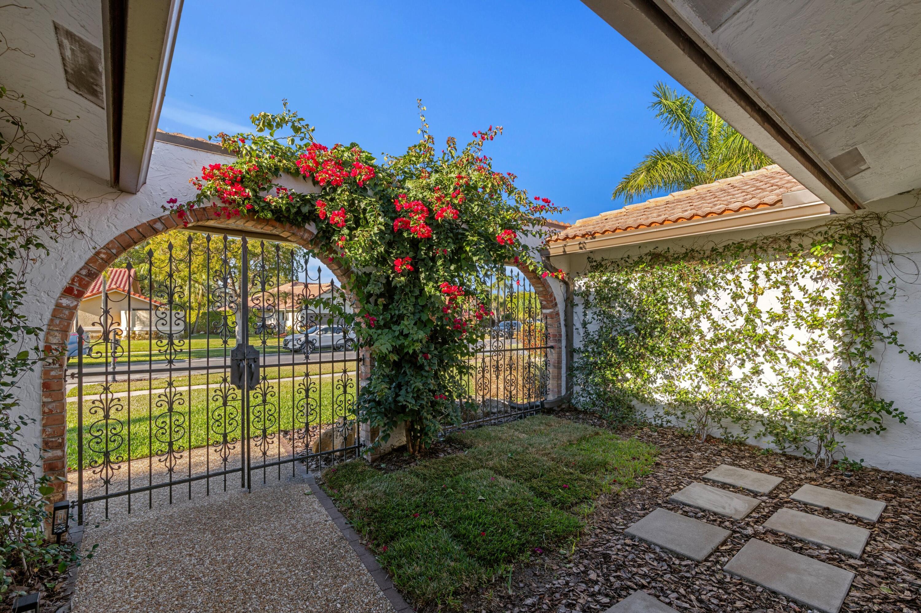 Boca Greens - Residential