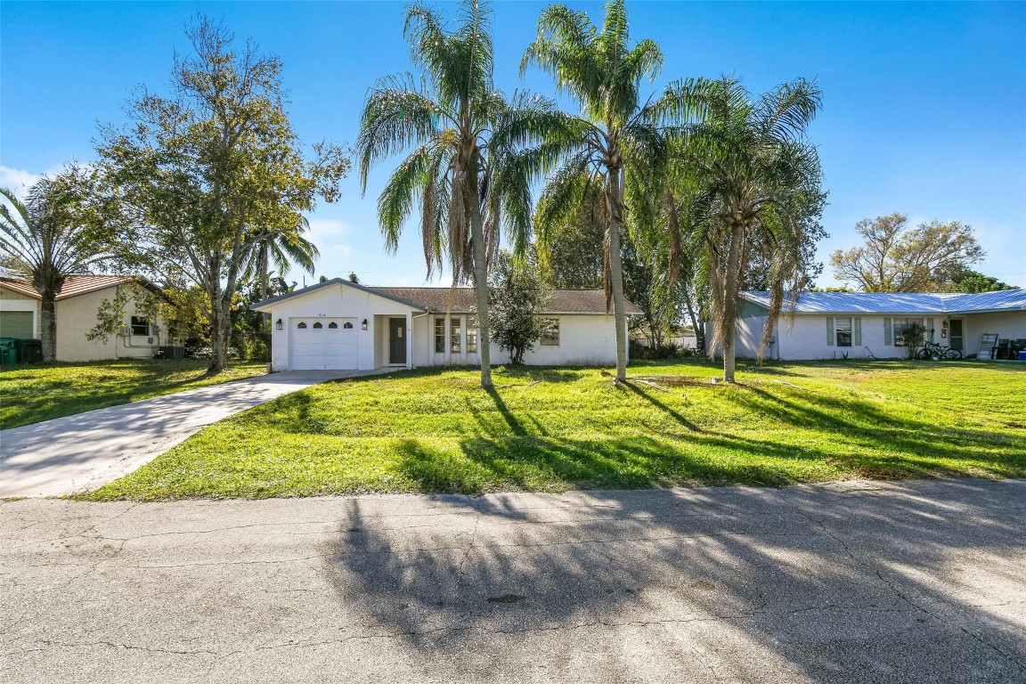 PORT ST LUCIE SECTION 27 - Residential