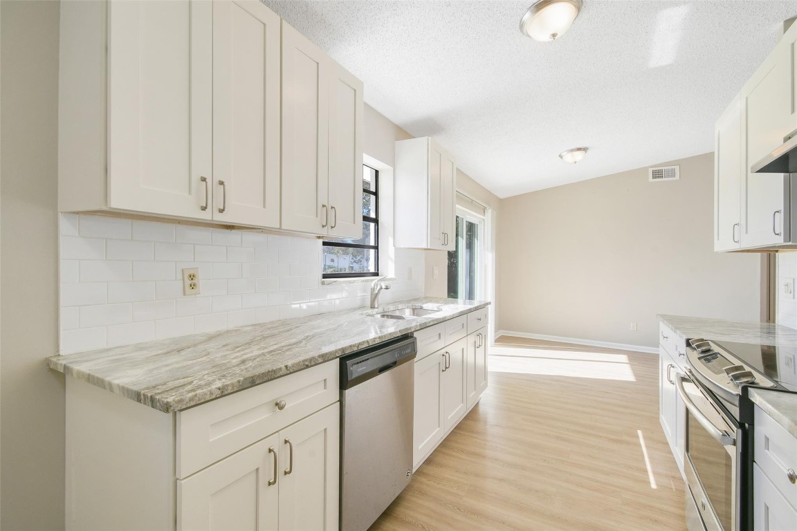 PORT ST LUCIE SECTION 27 - Residential