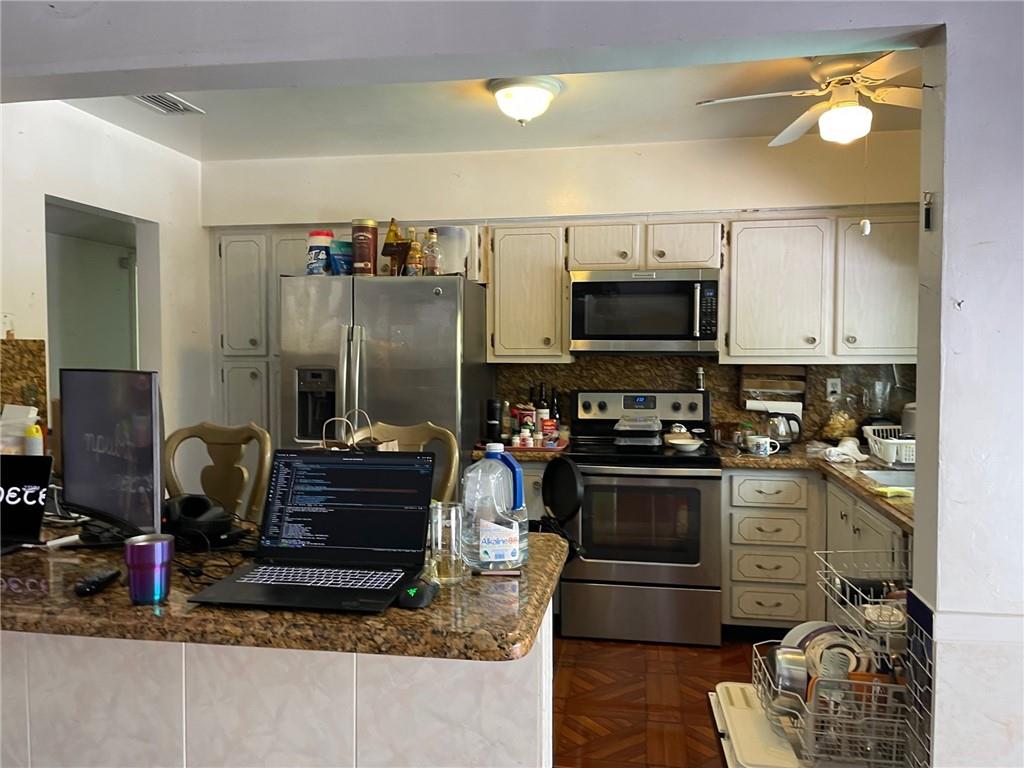 GREEN HILLS SEC 6 - Residential