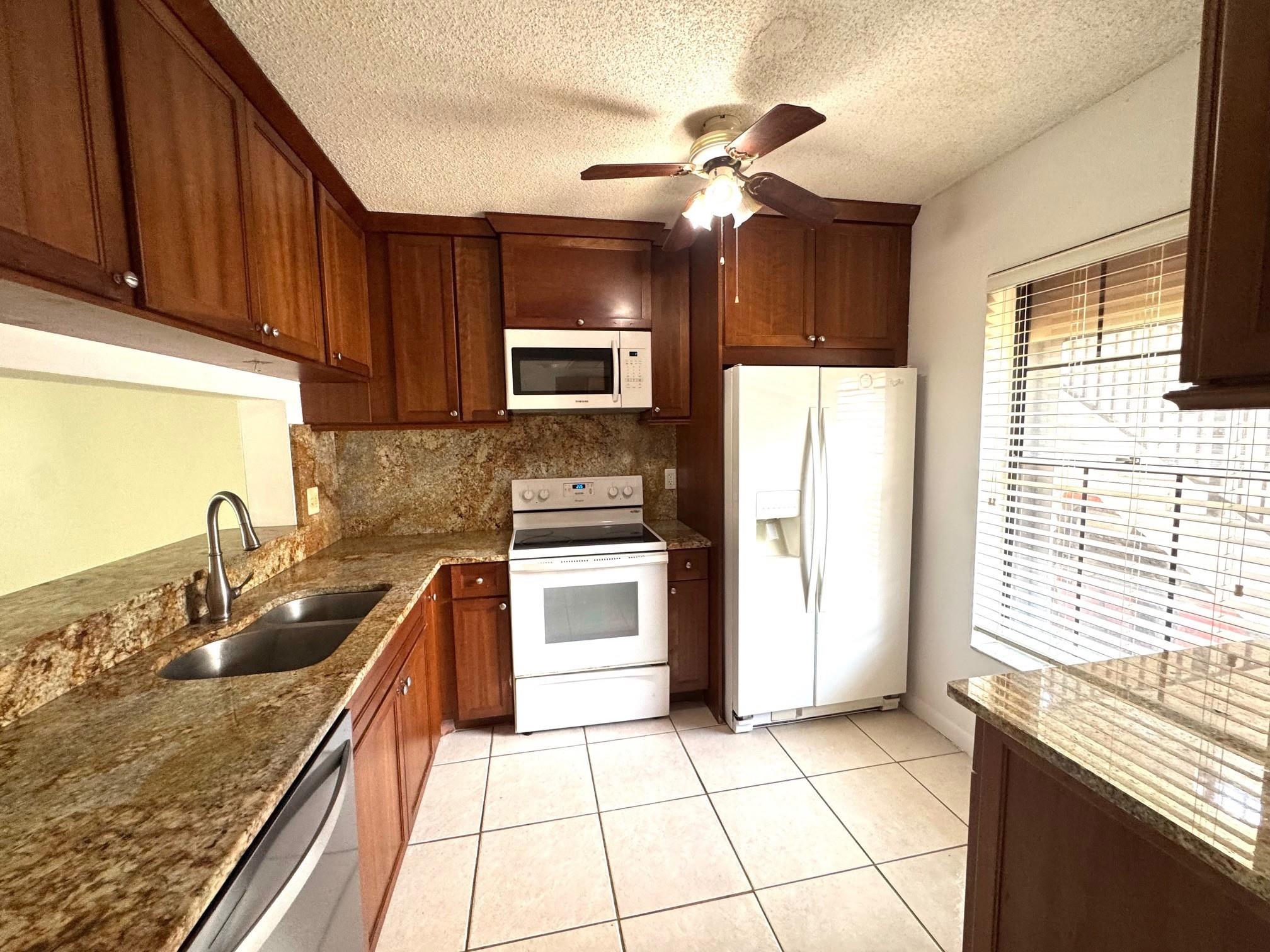 BEACON PLACE CONDO - Residential Lease