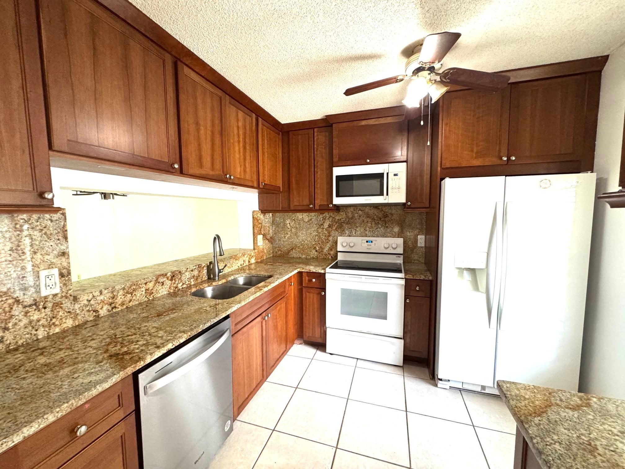 BEACON PLACE CONDO - Residential Lease