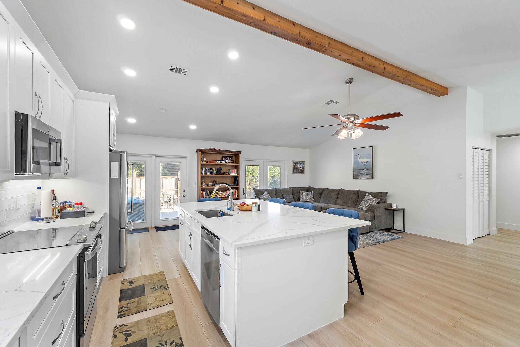 JUPITER VILLAGE PH IX - Residential