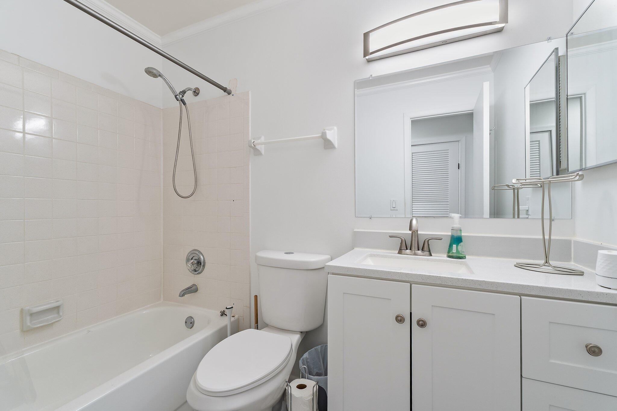 JUPITER VILLAGE PH IX - Residential