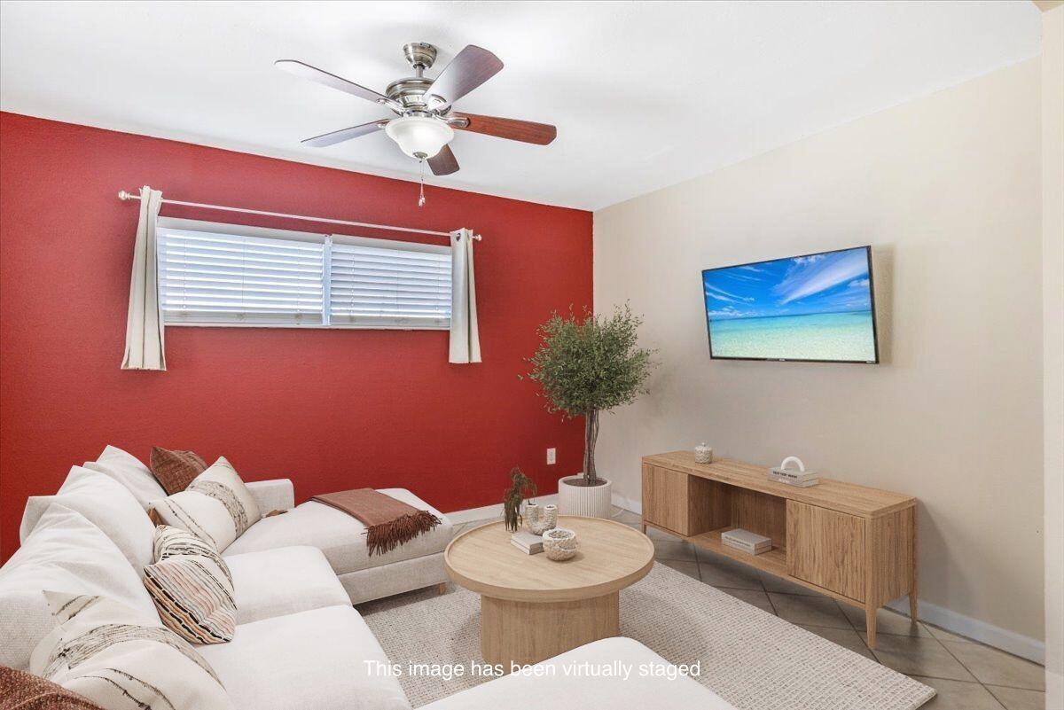 GREENWOOD VILLAGE SUB UNIT ONE - Residential