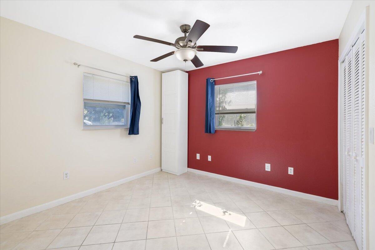 GREENWOOD VILLAGE SUB UNIT ONE - Residential