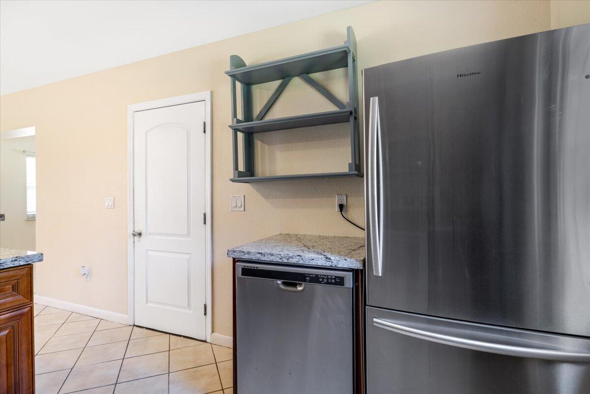 GREENWOOD VILLAGE SUB UNIT ONE - Residential