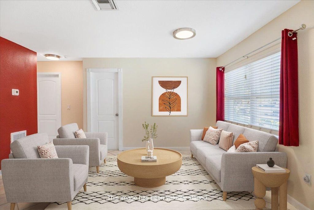 Photo of 946 35th Avenue, Vero Beach, FL 32960 (MLS # R11160608)