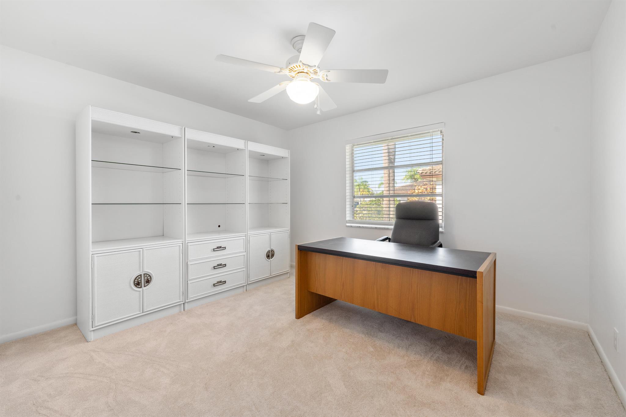 YACHT CLUB ADDITION TO VI - Residential Lease