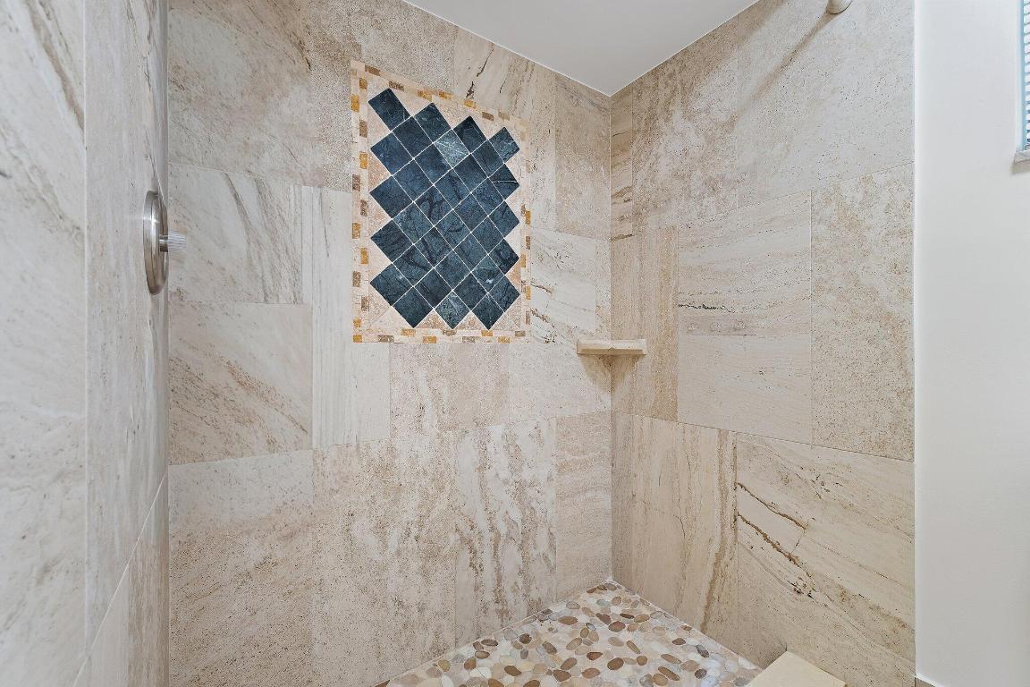 ANCHORAGE POINT - Residential Lease