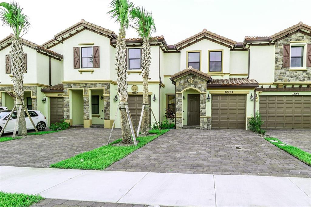 Cambria Parc - Residential Lease