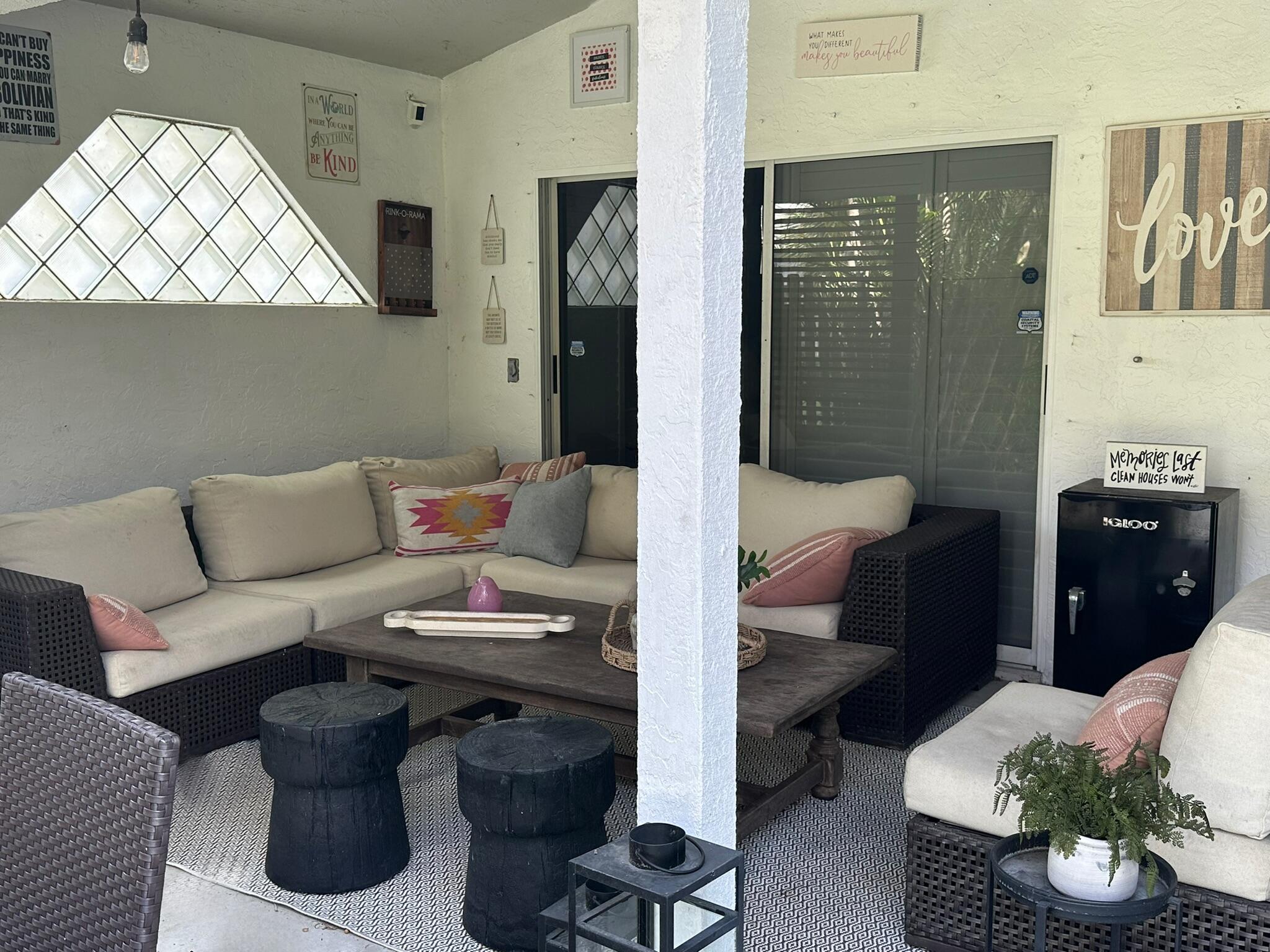 EMERALD FOREST OF WELLINGTON 2 - Residential Lease