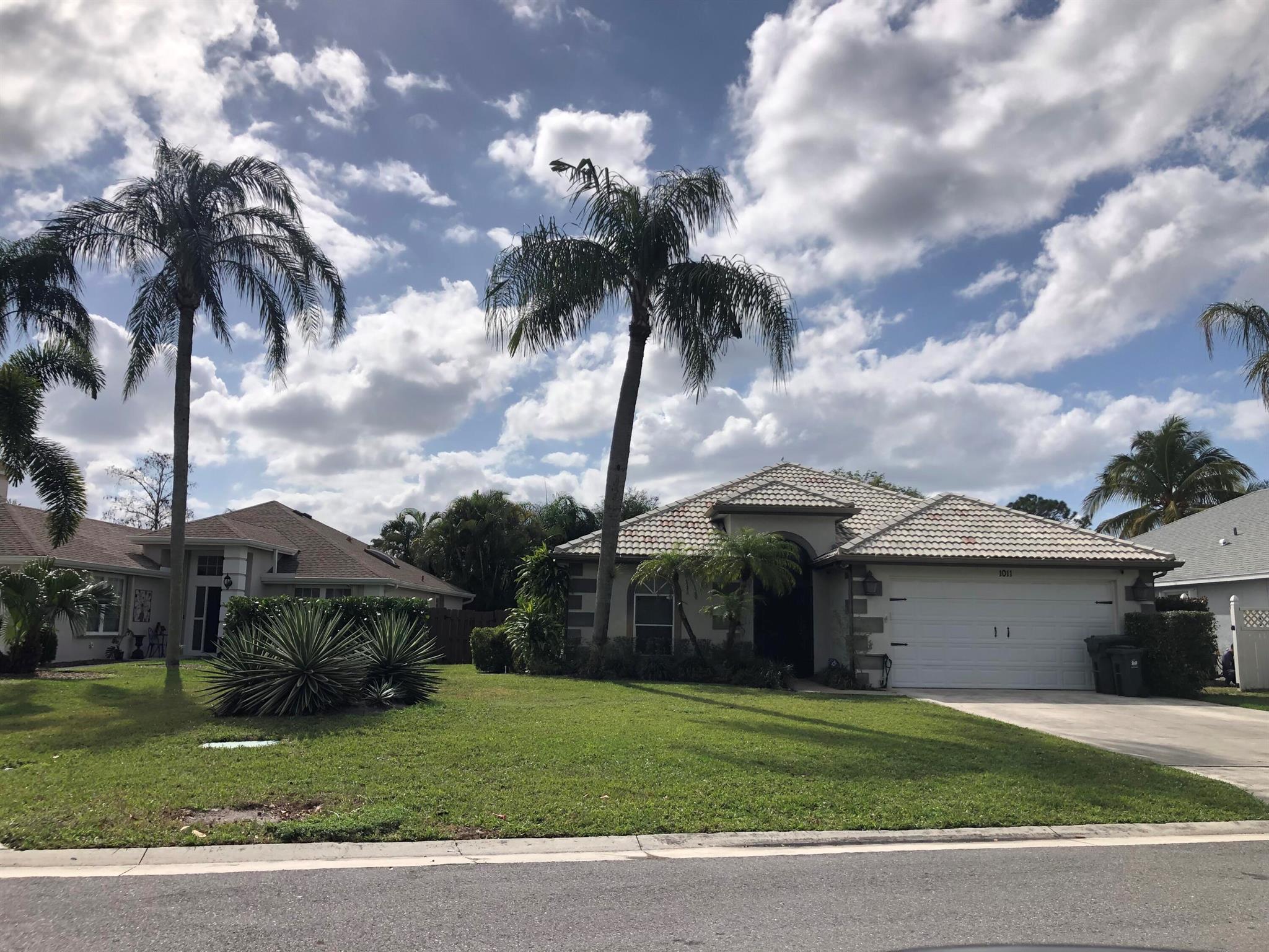 EMERALD FOREST OF WELLINGTON 2 - Residential Lease