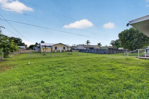 Tiny photo for 254 SW STARFISH Avenue, Port Saint Lucie, FL 34984 (MLS # B26088565)