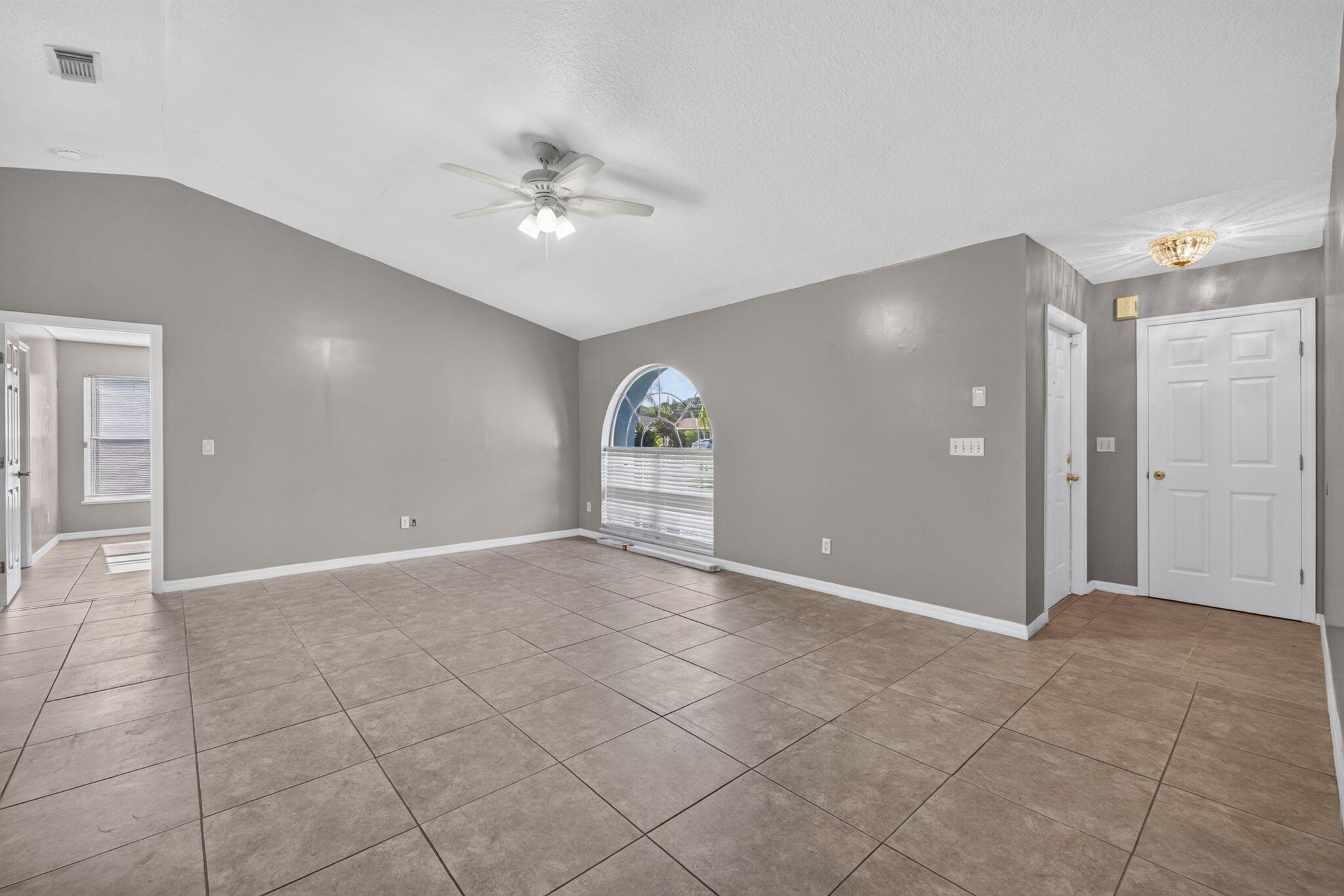 254 SW STARFISH Avenue