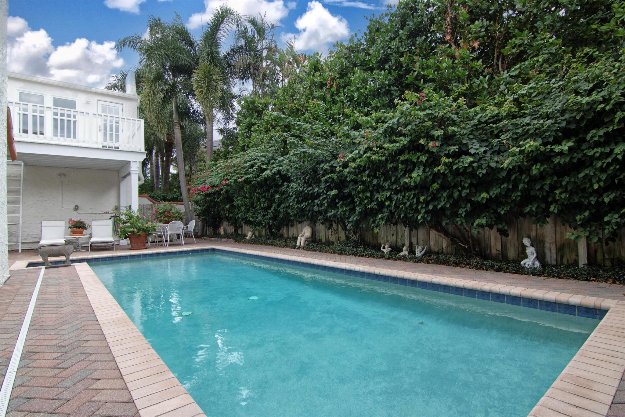 LAFAYETTE PARK - Residential