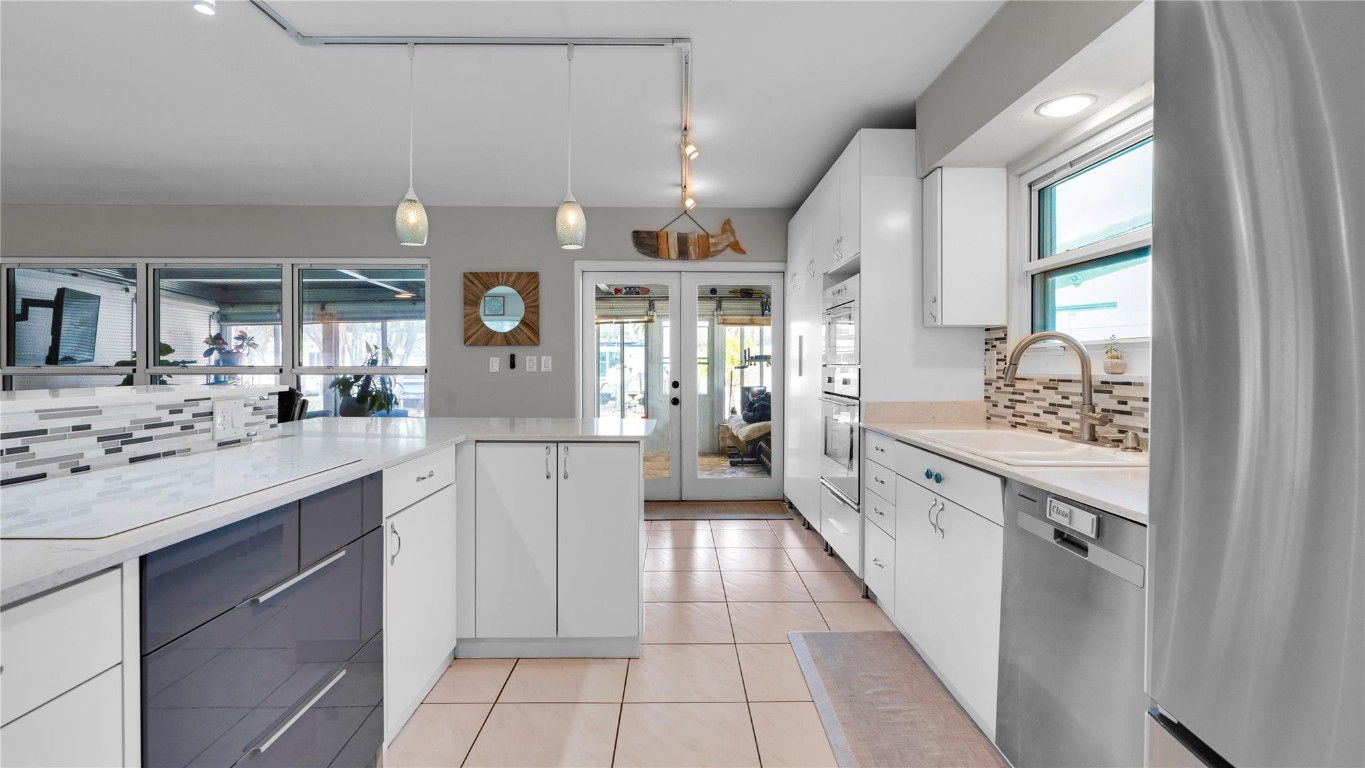 Shelter Islands 43-6 B - Residential