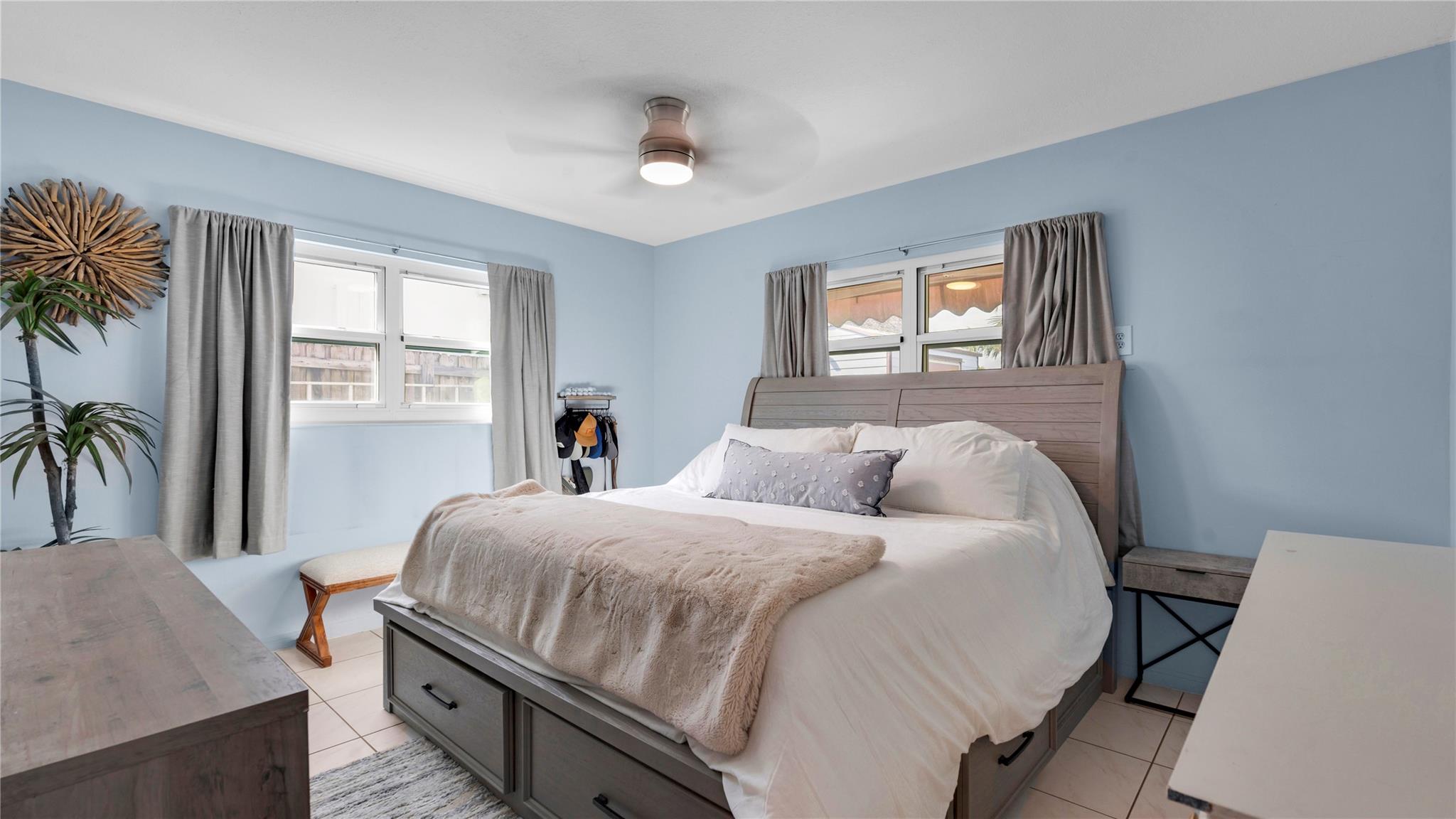 Shelter Islands 43-6 B - Residential