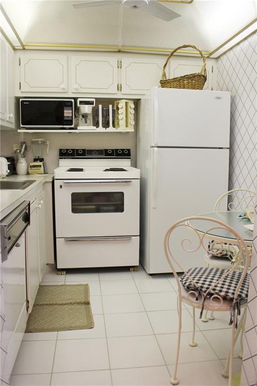 CENTURY VILLAGE EAST - Residential
