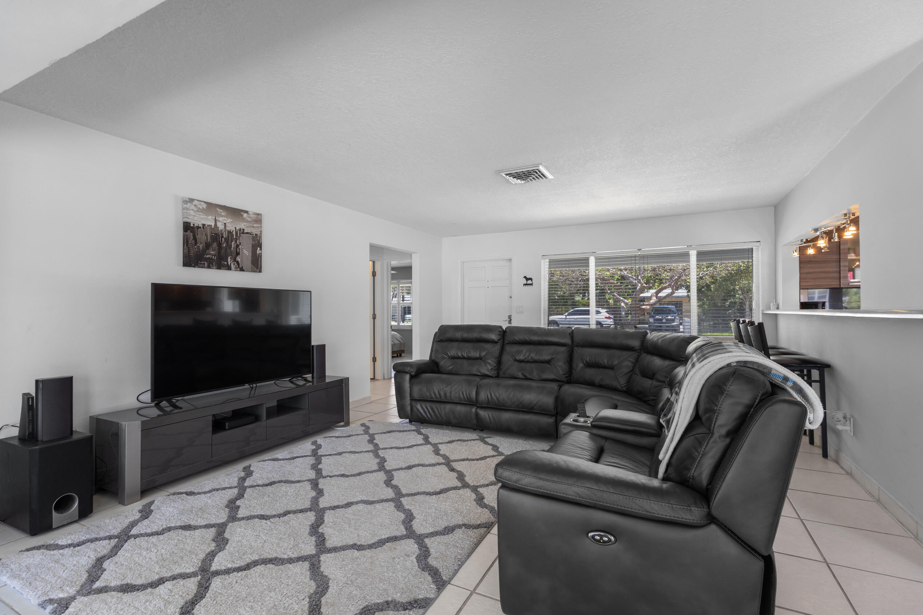 2333 SE 11TH Street