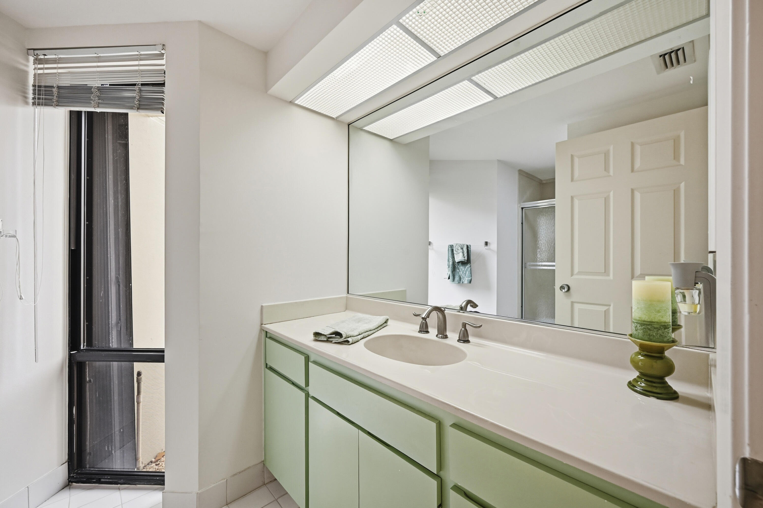 OLD PORT COVE HARBOR VILLAGE CONDO - Residential