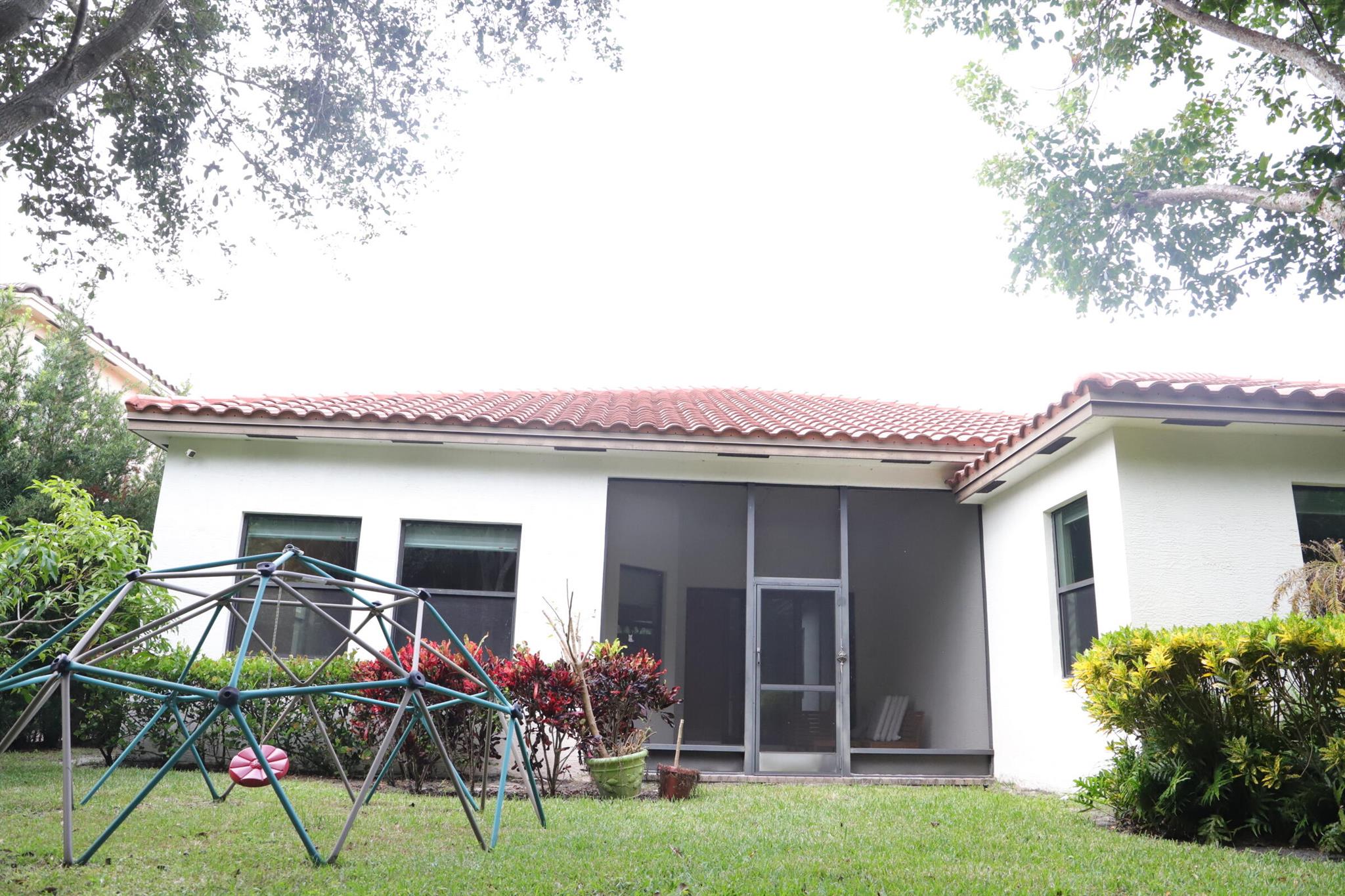 BOCA RESERVE PUD - Residential Lease