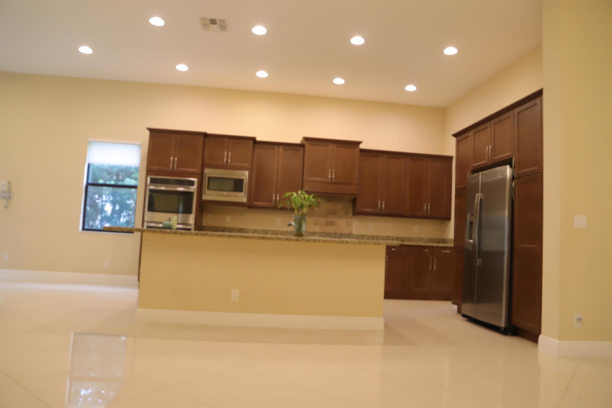 BOCA RESERVE PUD - Residential Lease