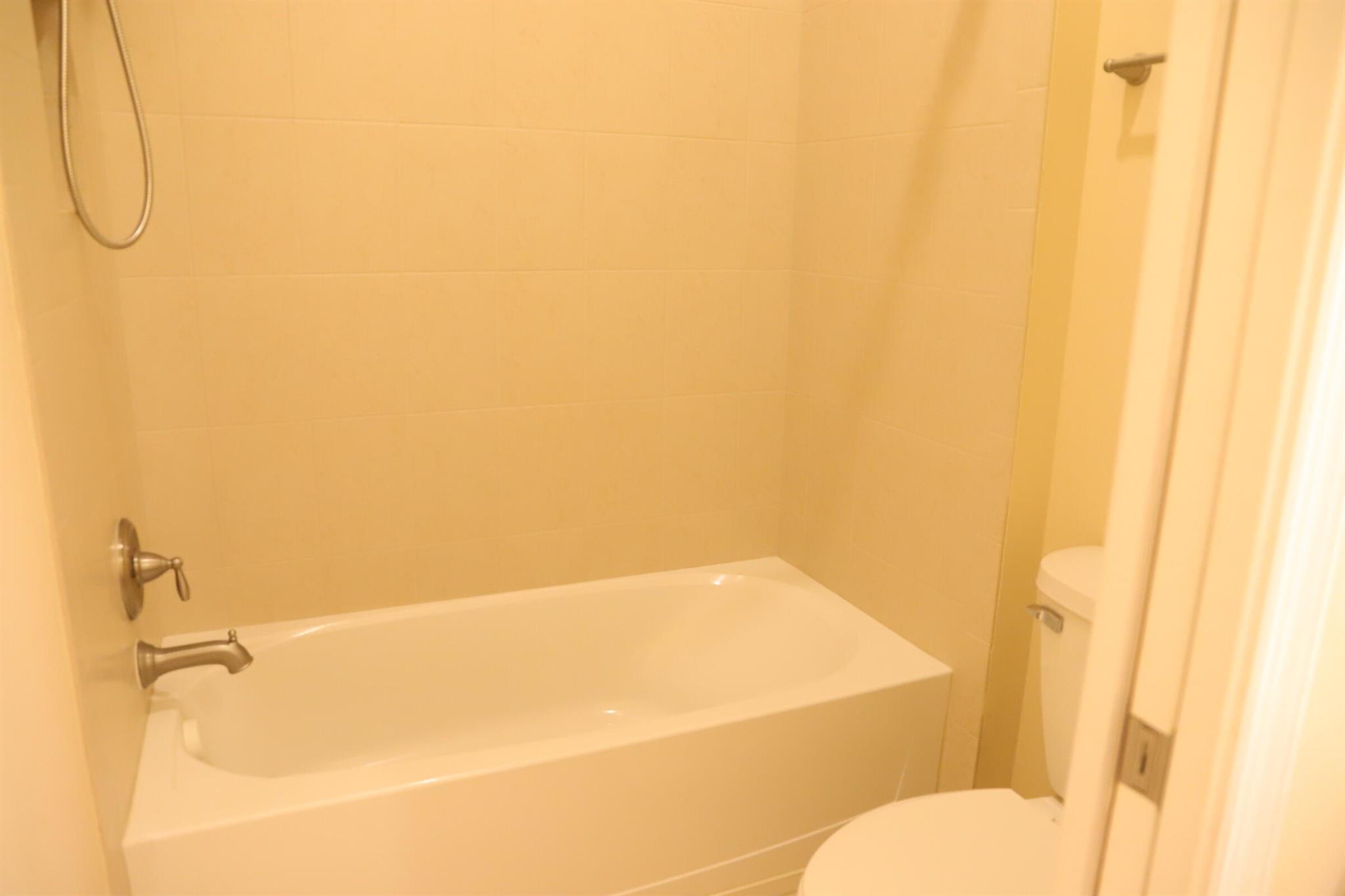 BOCA RESERVE PUD - Residential Lease