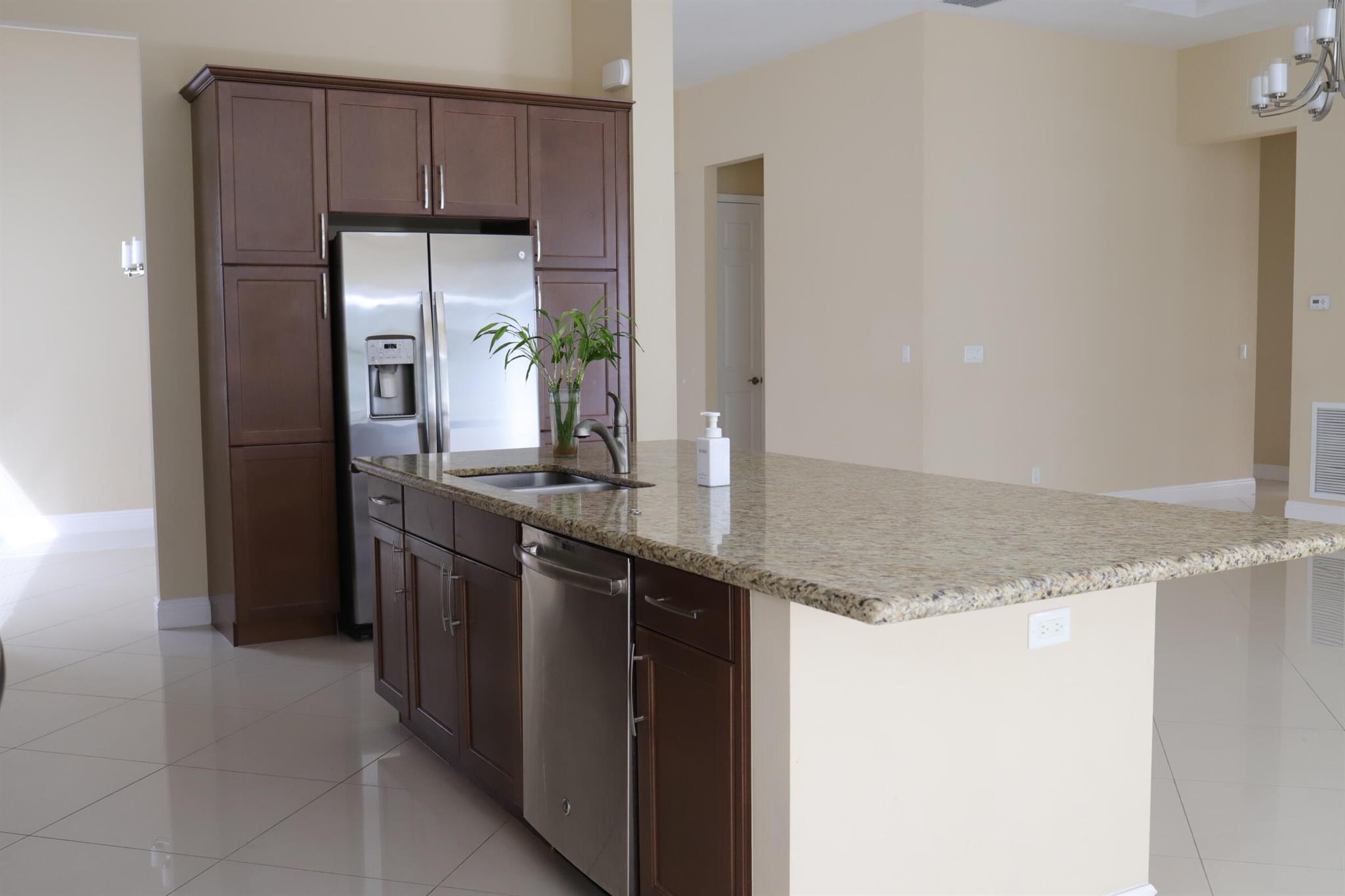 BOCA RESERVE PUD - Residential Lease