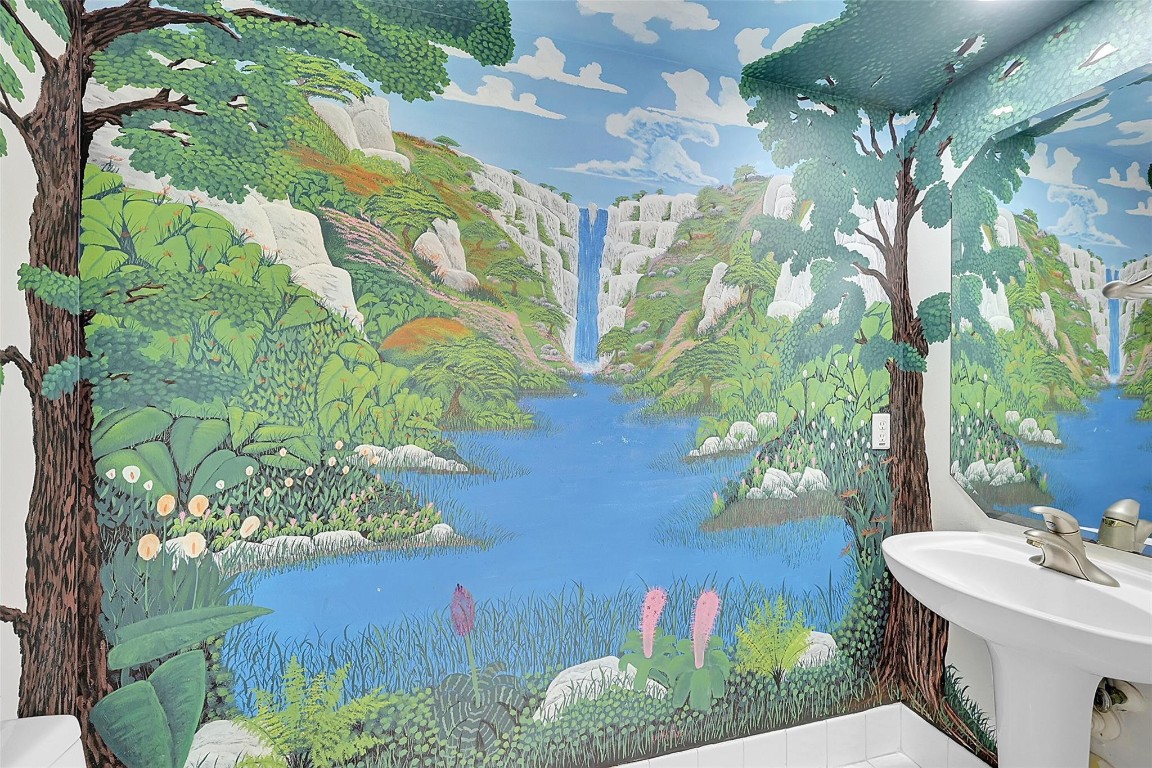 Oakwood 80-39 B - Residential