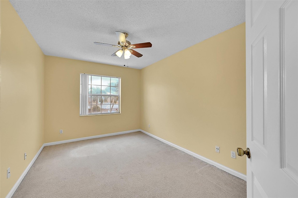 Oakwood 80-39 B - Residential