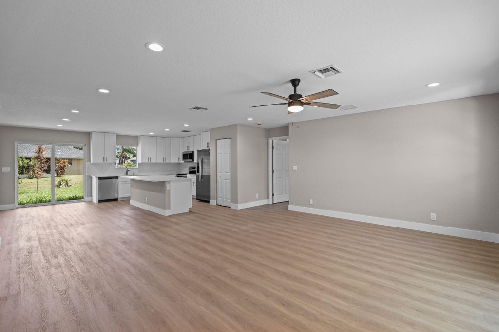 Photo of 4611 SUNSET Boulevard, Fort Pierce, FL 34982 (MLS # B26058779)