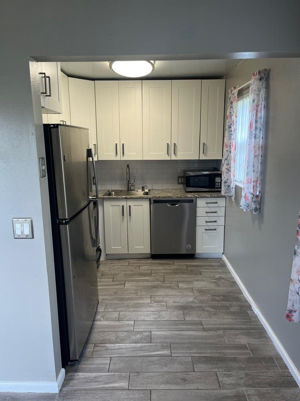 Mansfield At Century Vill - Residential Lease