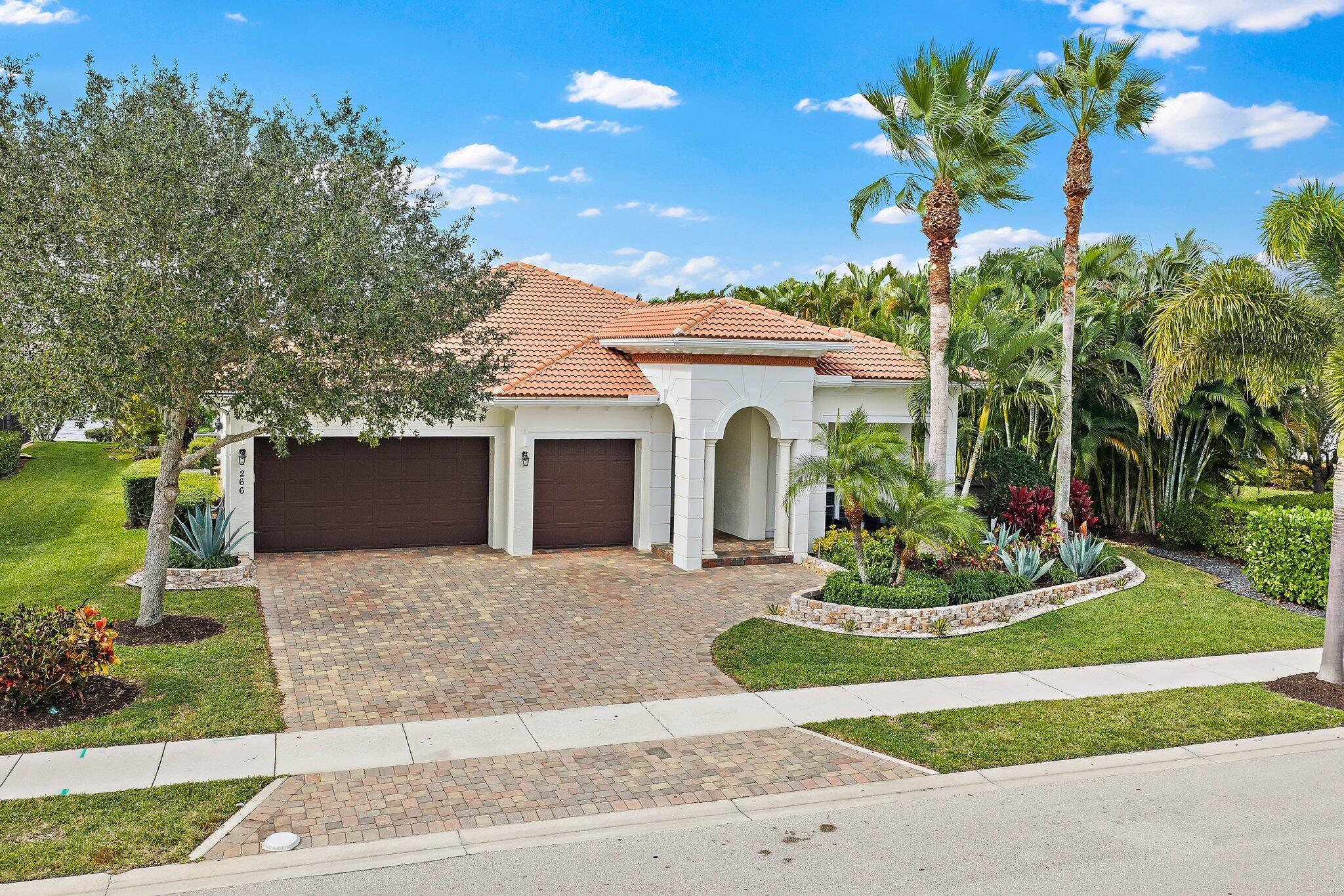 LOXAHATCHEE RESERVE - Residential