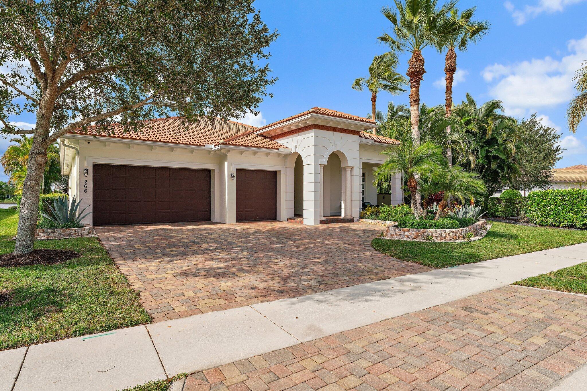 LOXAHATCHEE RESERVE - Residential