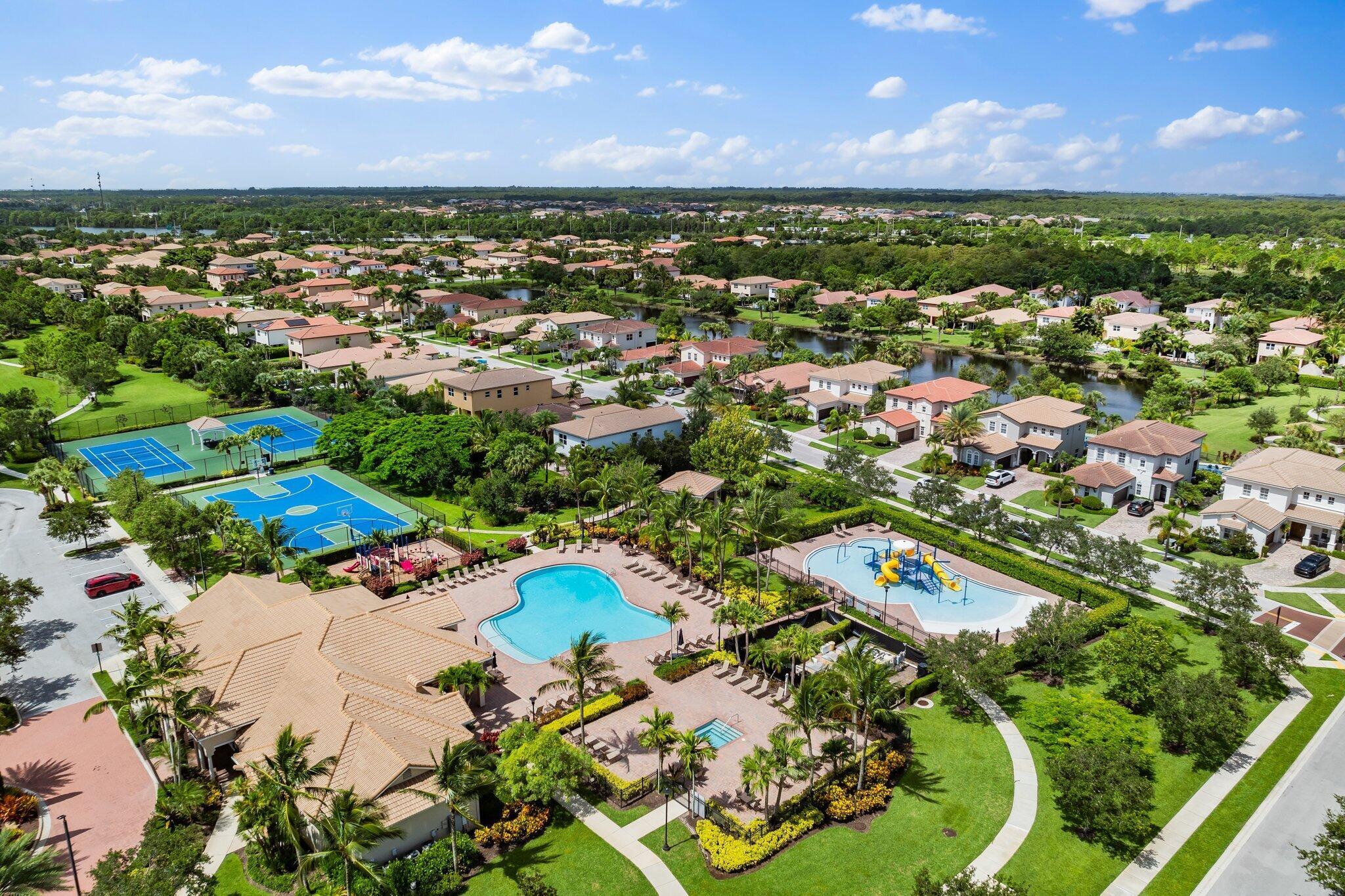 LOXAHATCHEE RESERVE - Residential