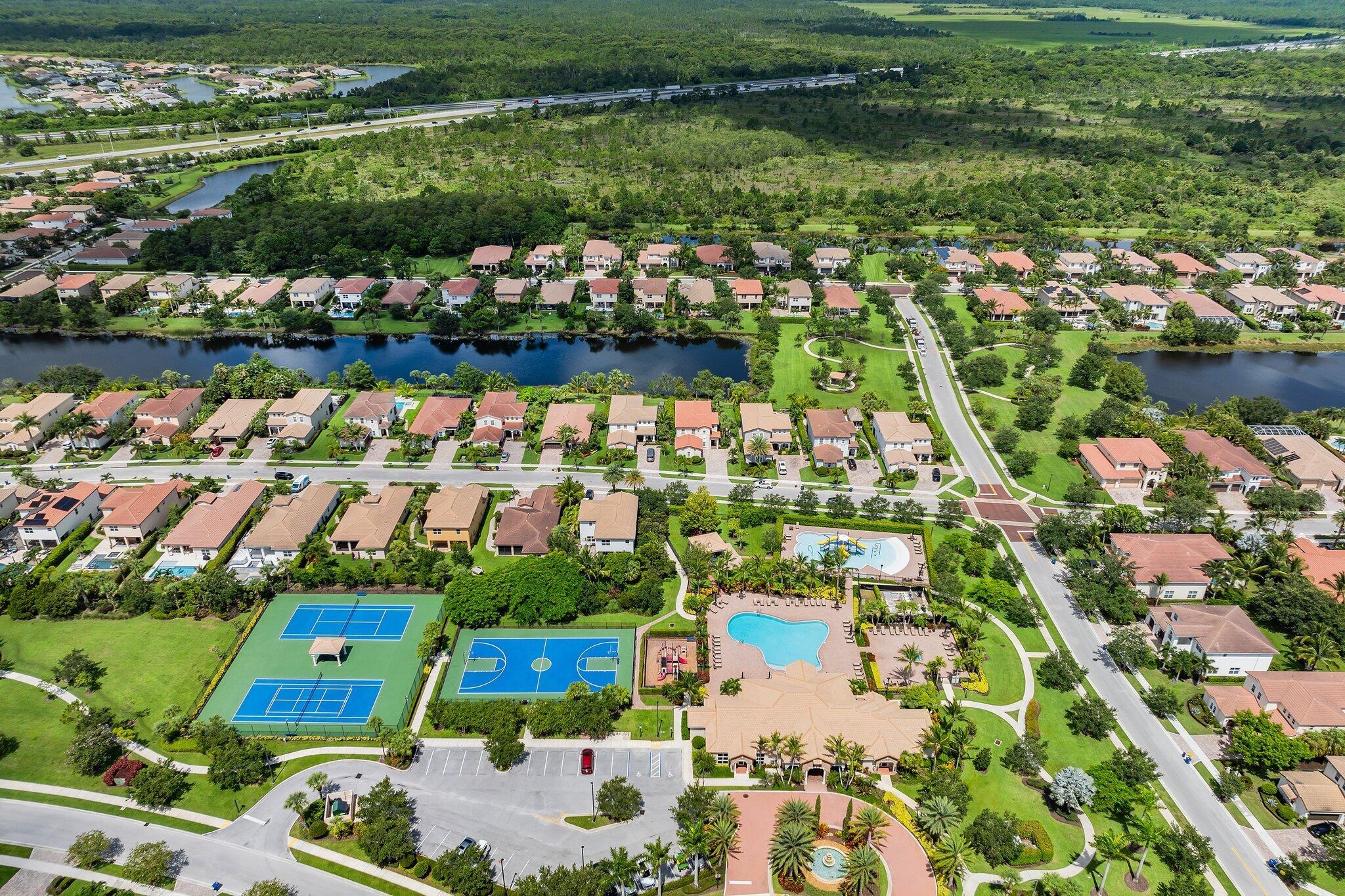 LOXAHATCHEE RESERVE - Residential