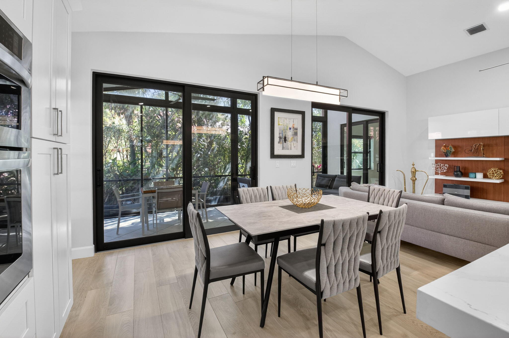 LEXINGTON CLUB 4 - Residential