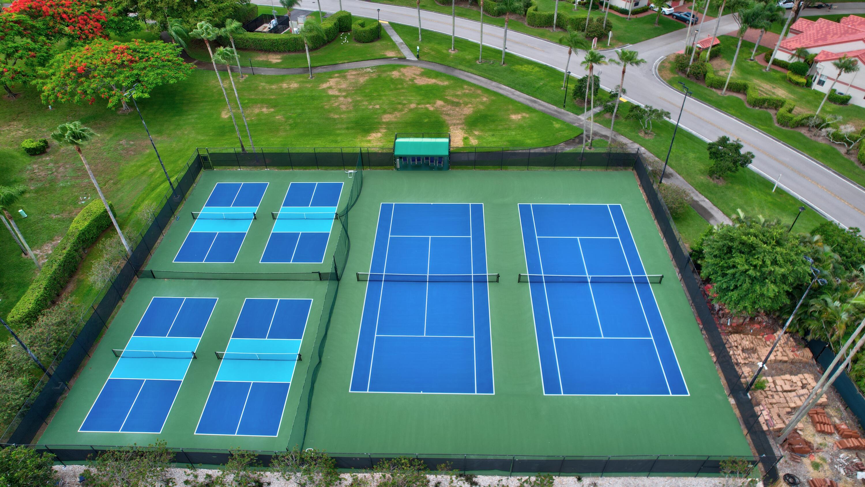 LEXINGTON CLUB 4 - Residential