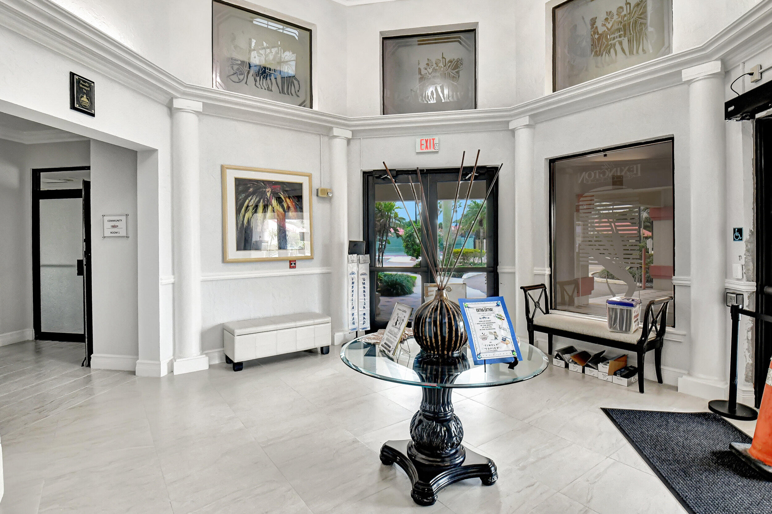 LEXINGTON CLUB 4 - Residential