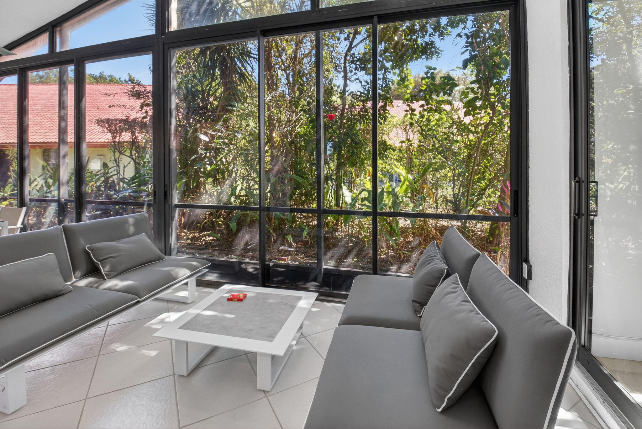 LEXINGTON CLUB 4 - Residential